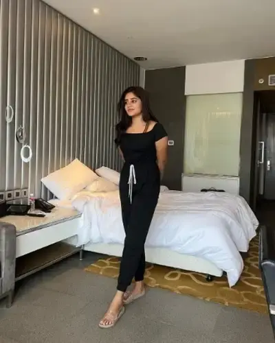 Call Girls Bishalgarh Cash On Delivery